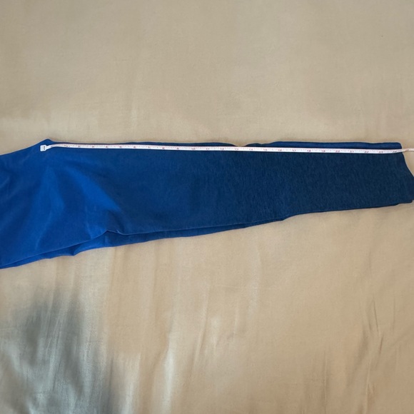 Alphalete Women's Blue Ombre Leggings with Scrunch - Size L - Picture 5 of 6